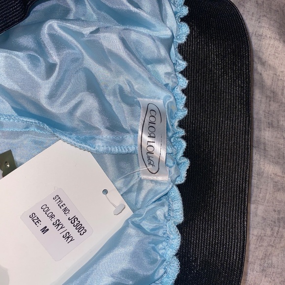 Light Blue Floral Accent Flare Skirt - Picture 5 of 11